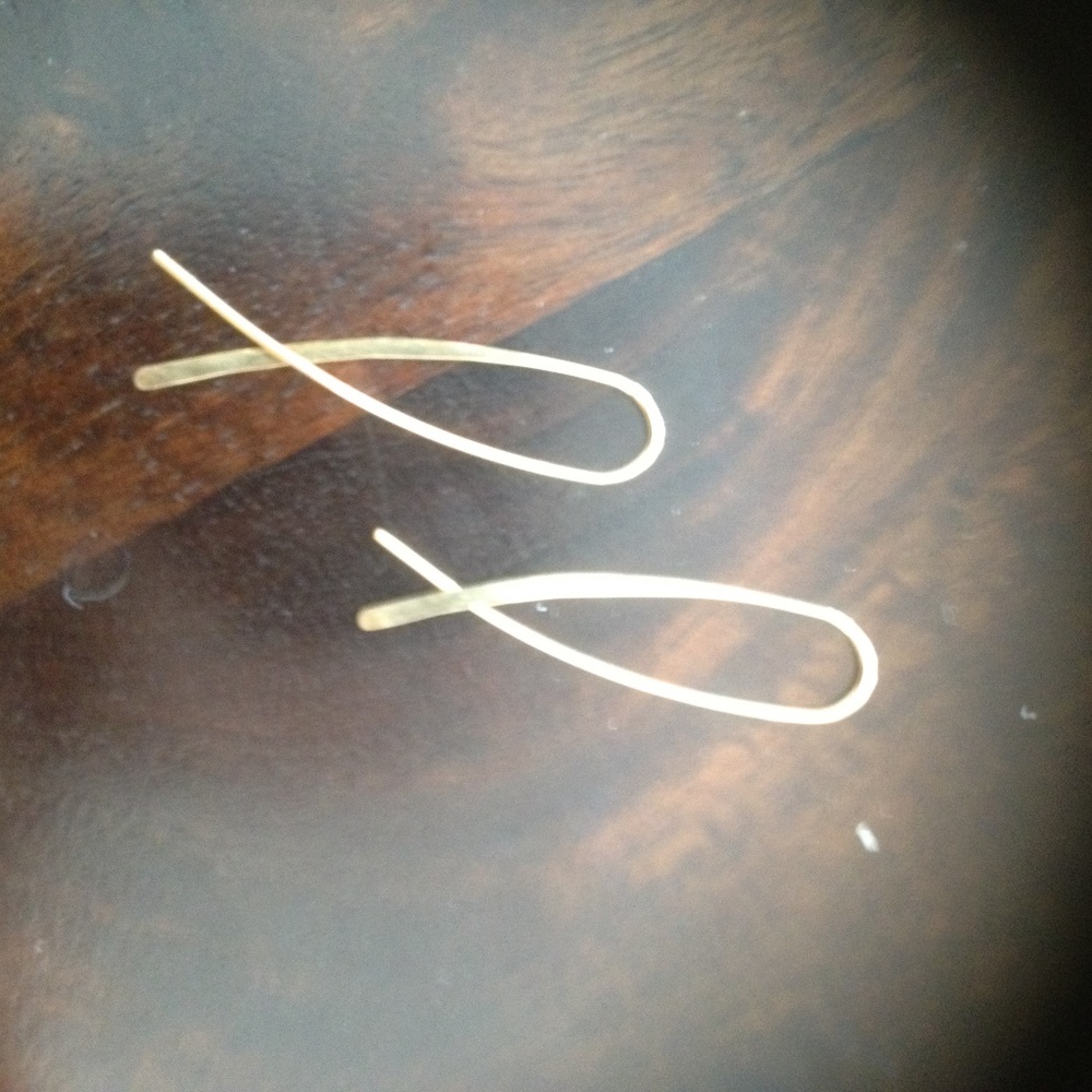 14kt gold wishbone earrings, 2"
